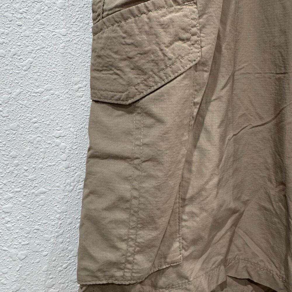 Columbia  nylon men shorts 44w‎ 10L - Picture 3 of 10